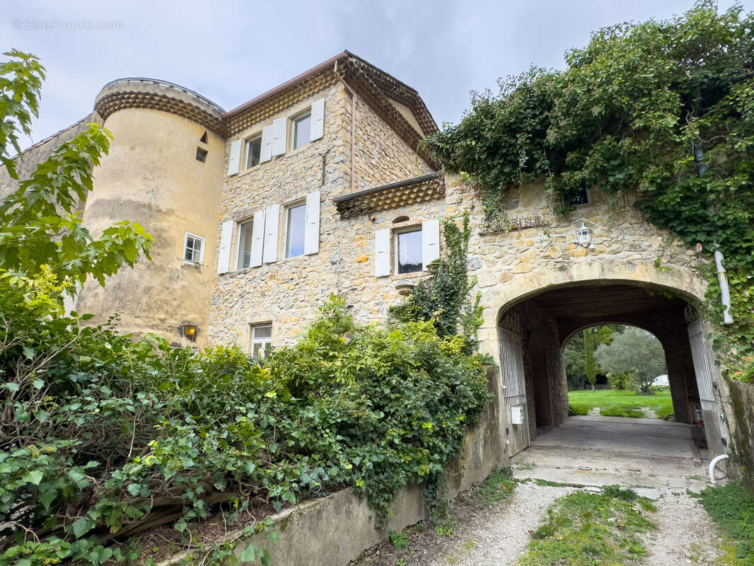 Maison à LORIOL-SUR-DROME
