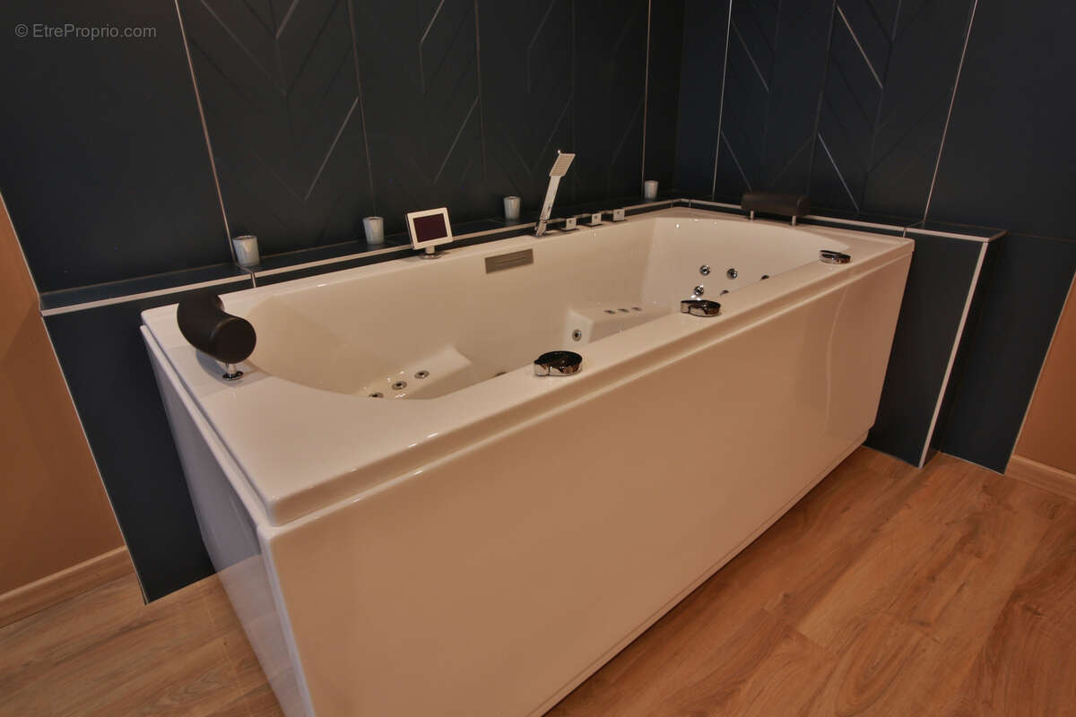 Commerce à SARREGUEMINES