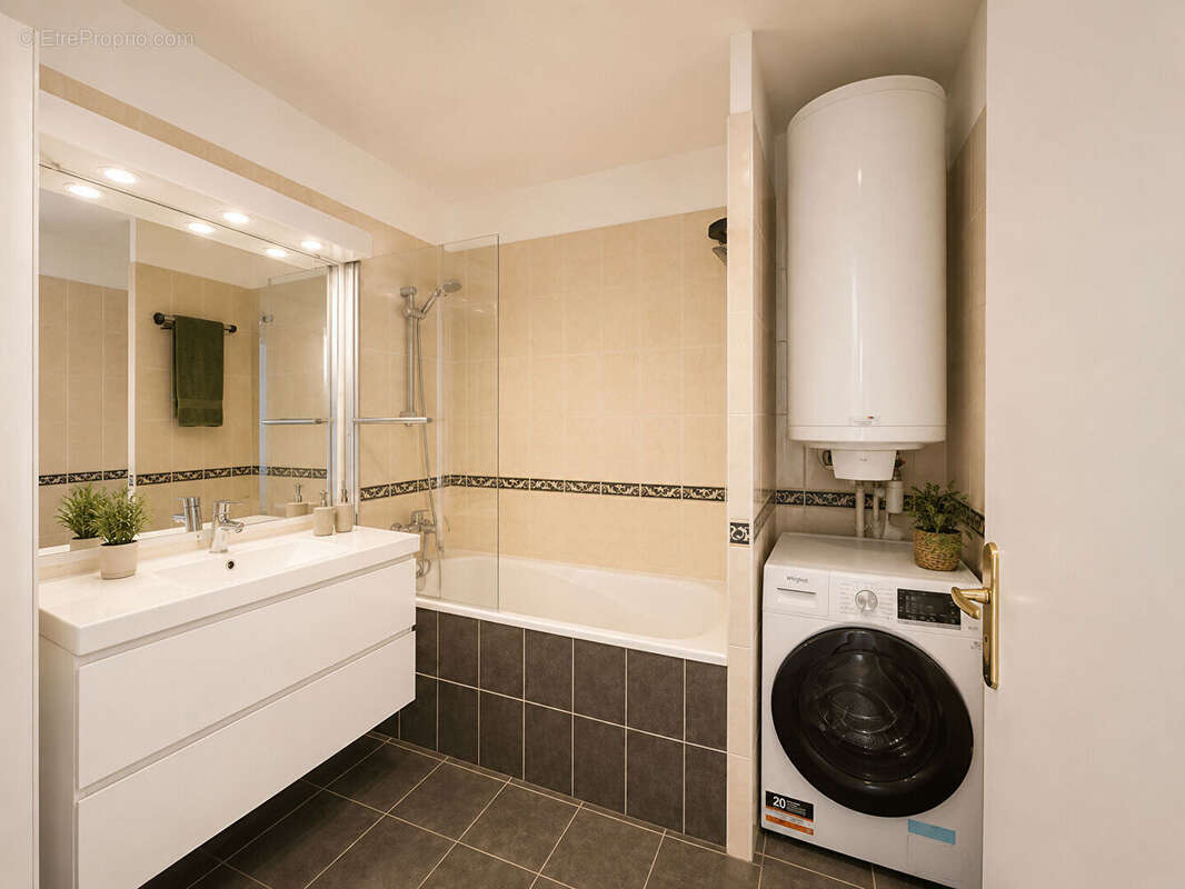 Appartement 2 pièces à proximité du métro Barbara, dans une copropriété récente et sécurisée- Montrouge - photo 7