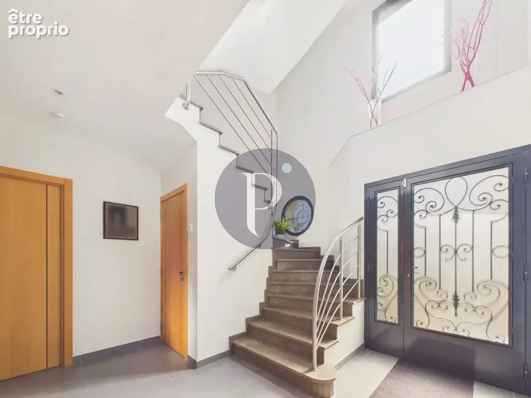 Exclusivité - propriété 8 pièces - réception 85 m² - 5 chambres -terrain 660 m² - photo 7