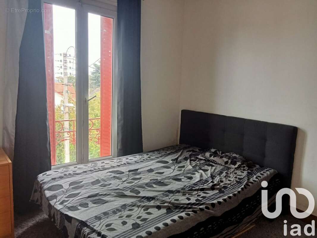 Photo 5 - Appartement à JUVISY-SUR-ORGE