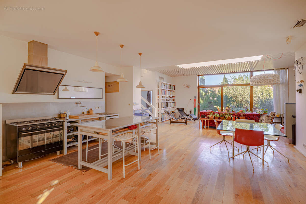Maison à MARSEILLE-7E