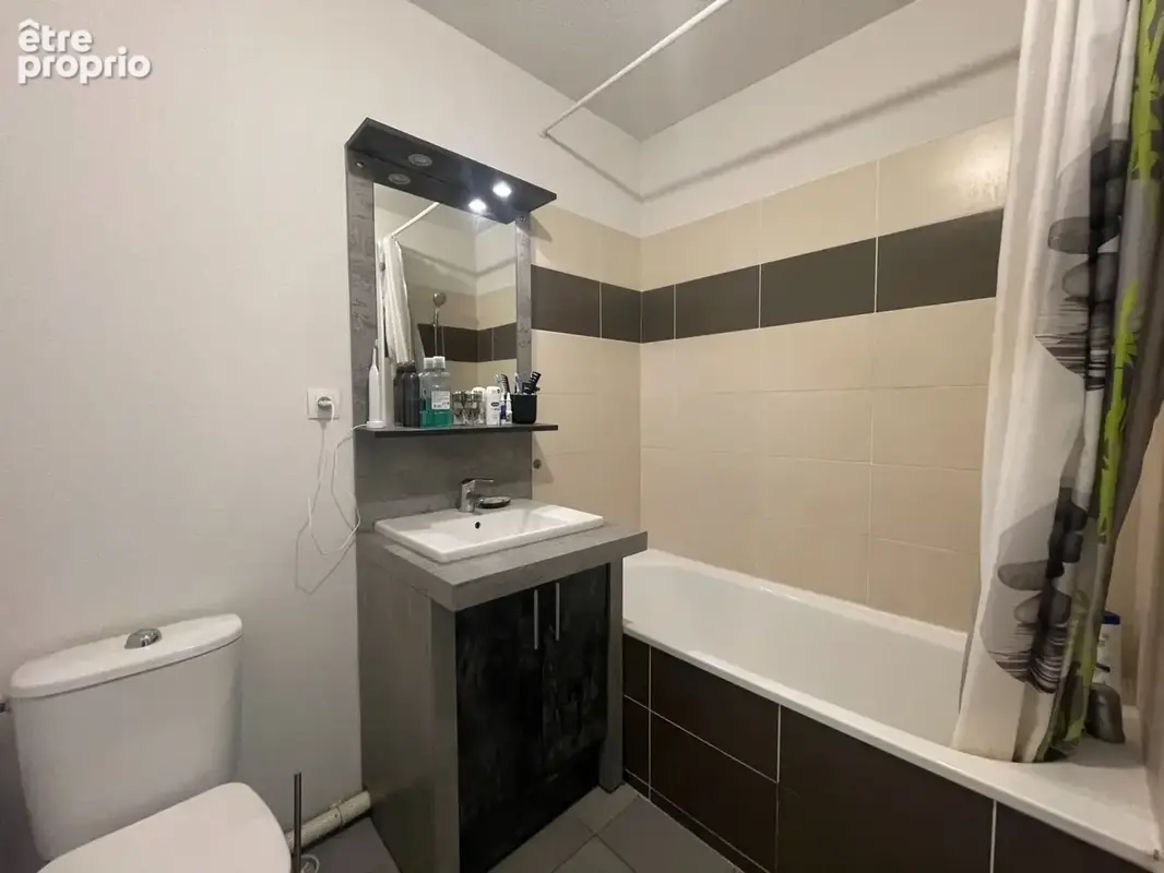 Appartement T2 avec terrasse vue dégagée - photo 5