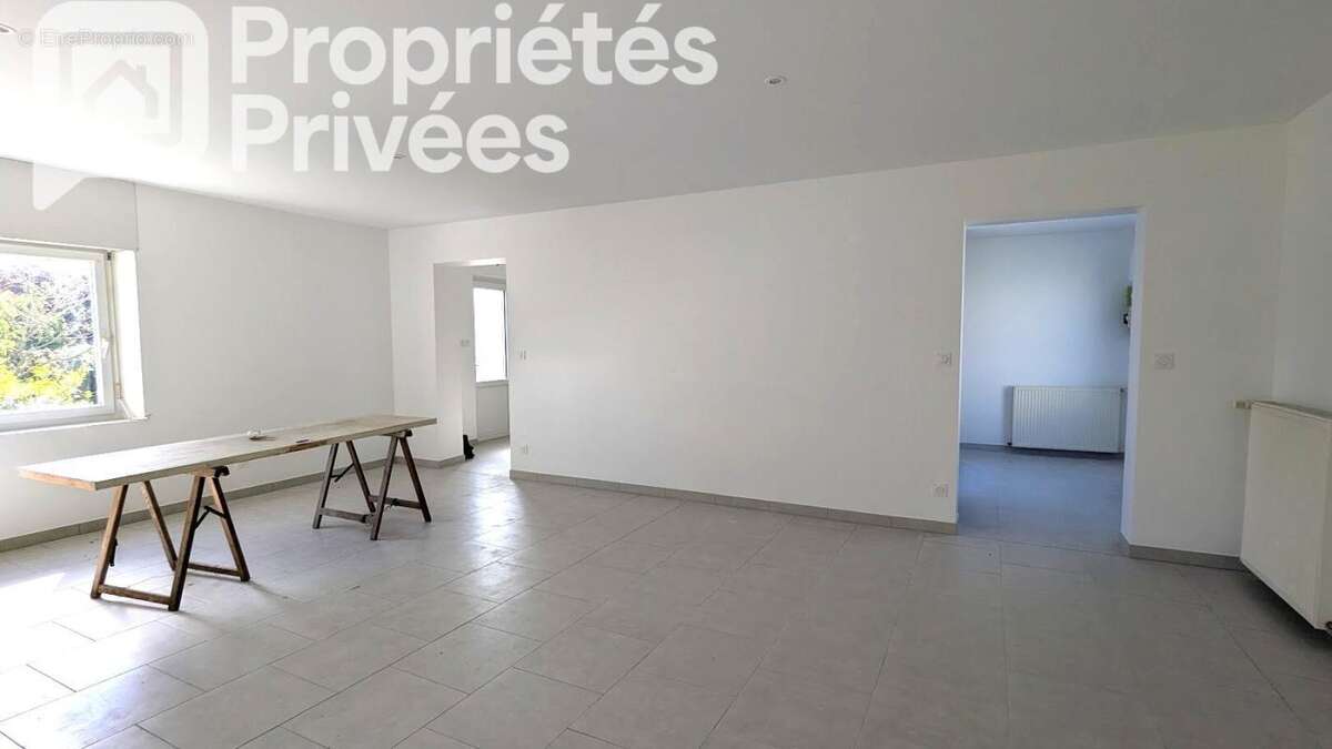 Appartement à CHOUZE-SUR-LOIRE
