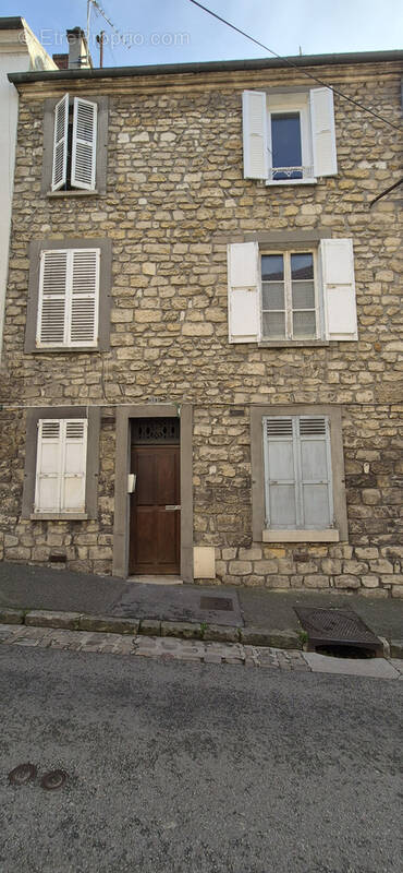 Appartement à MEULAN