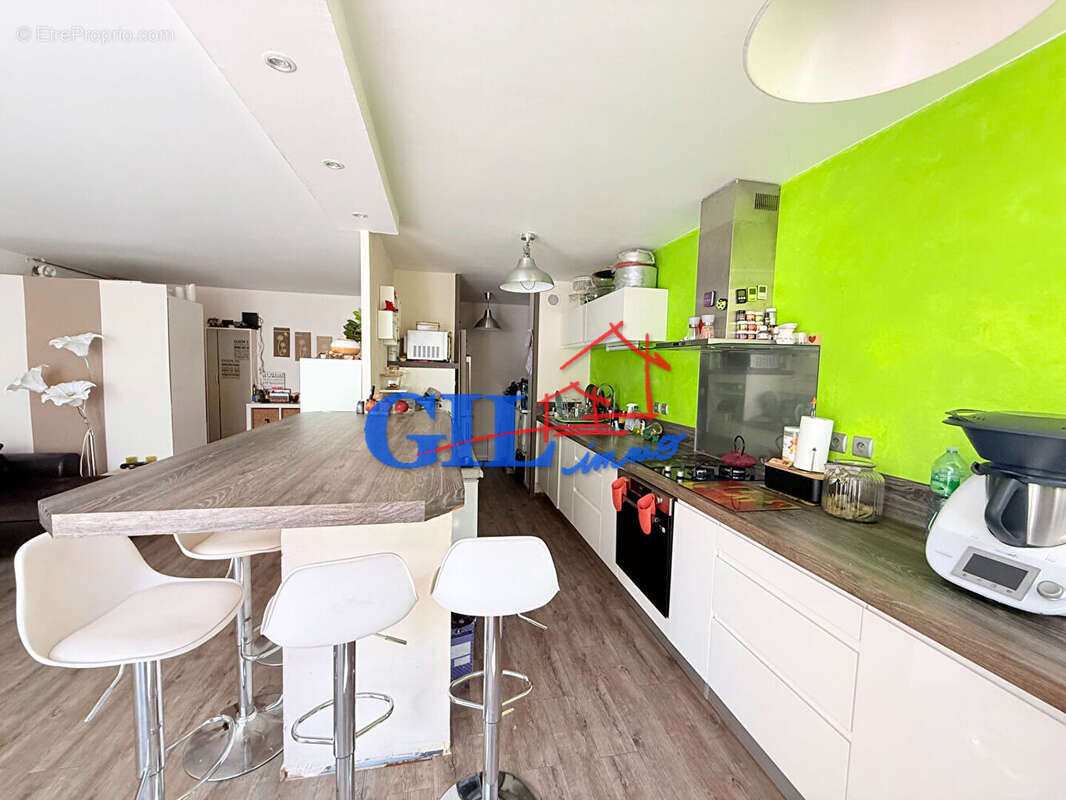 Appartement à NANDY