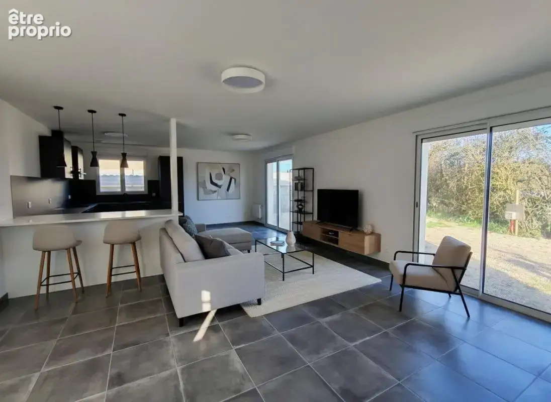 Maison neuve de plain pied  de 101 m2 secteur Civray, 3 chambres, jardin - photo 2