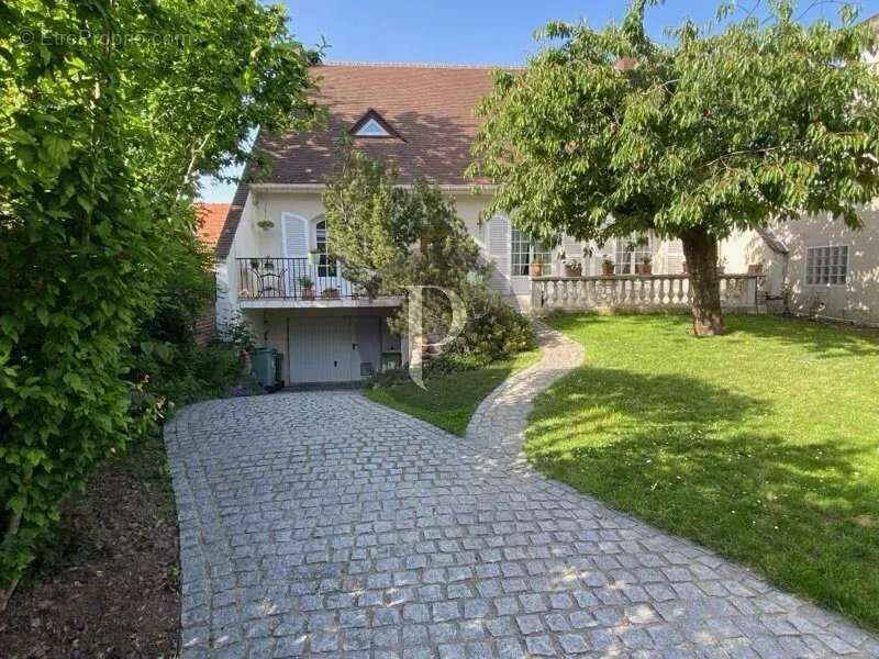 Antony - maison 7 pieces - quartier conservatoire proche centre ville - terrain 500 m² - photo 2