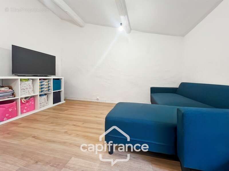 Maison à SAINT-CANNAT