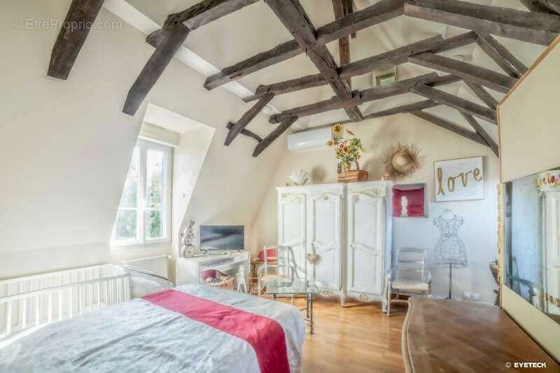 Maison à SAINT-GERMAIN-DU-PUY