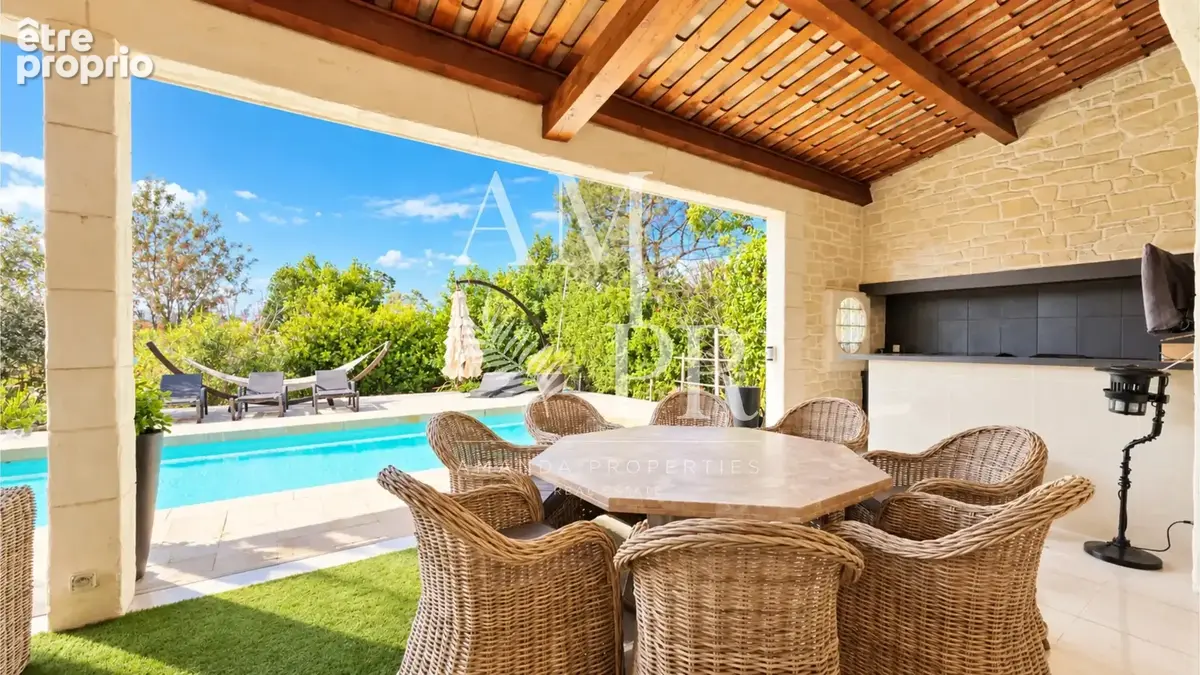 Cannes – Croix-des-Gardes  Villa d’Architecte Contemporaine de 210 m² au Cœur d’un Domaine Privé et Sécurisé - photo 4