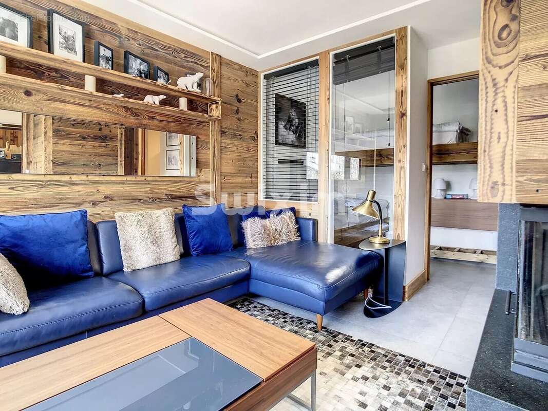 Appartement rénové à vendre skis aux pieds à  Rochebrune Megève. - photo 3