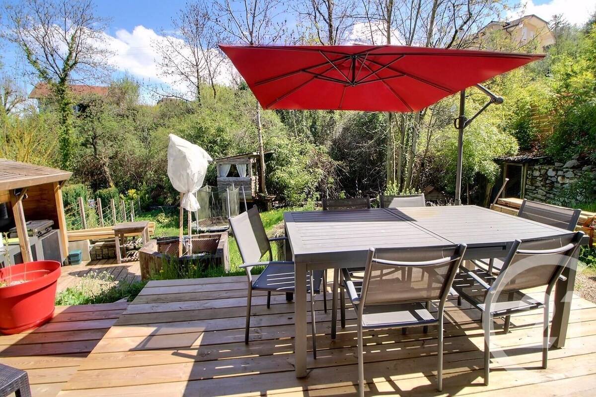 Maison à NEUVECELLE