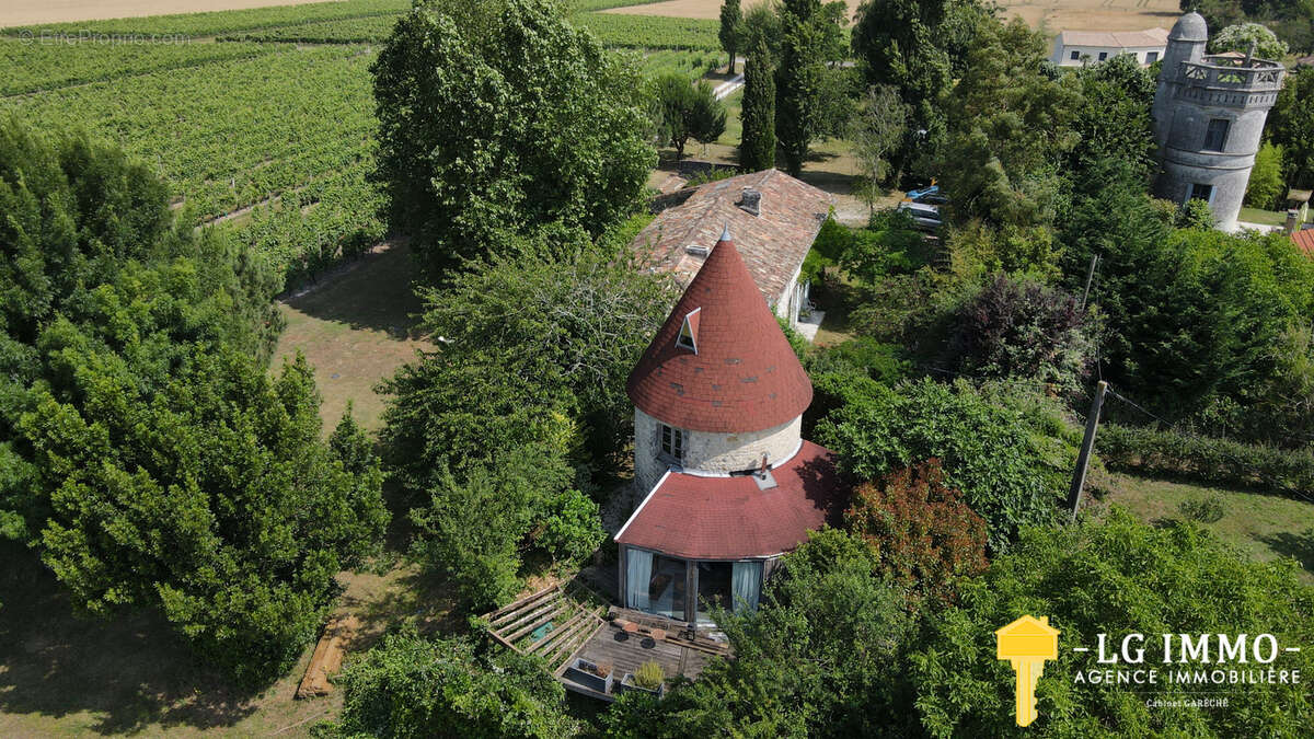 Maison à SAINT-FORT-SUR-GIRONDE