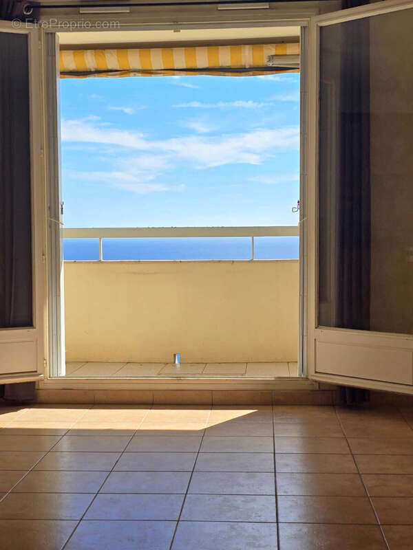 Appartement à ROQUEBRUNE-CAP-MARTIN