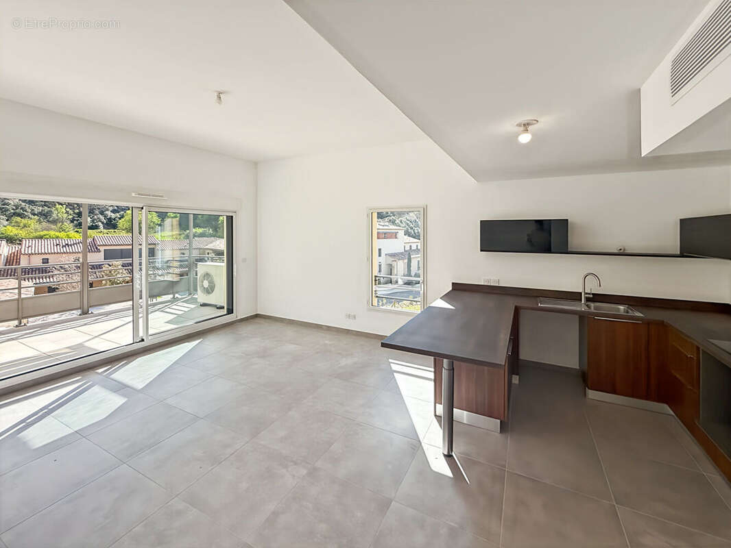 Appartement à AIX-EN-PROVENCE