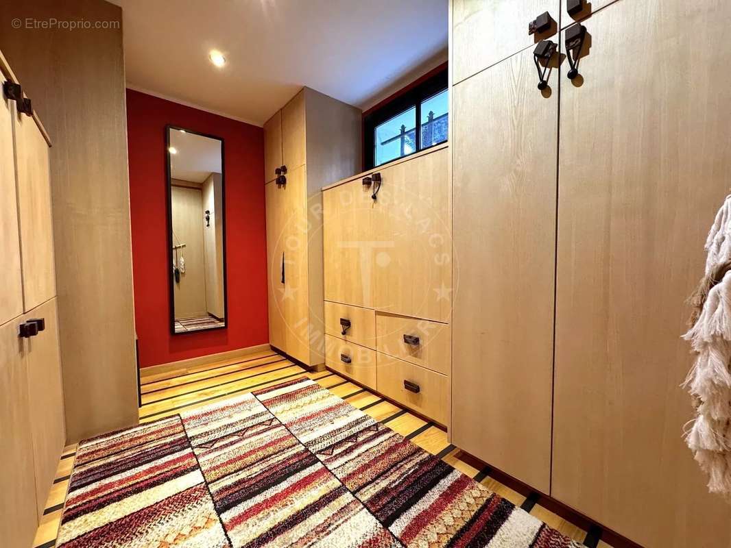 Maison à SAINT-JORIOZ