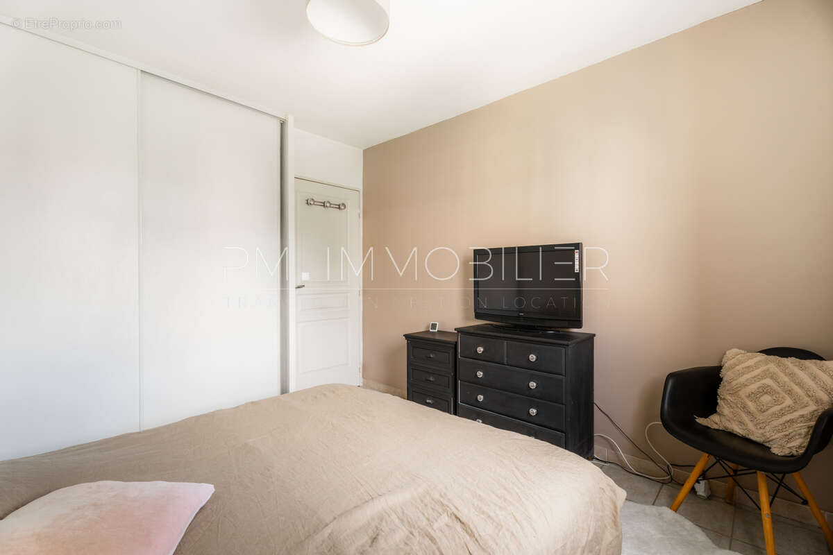 Appartement à MARSEILLE-11E