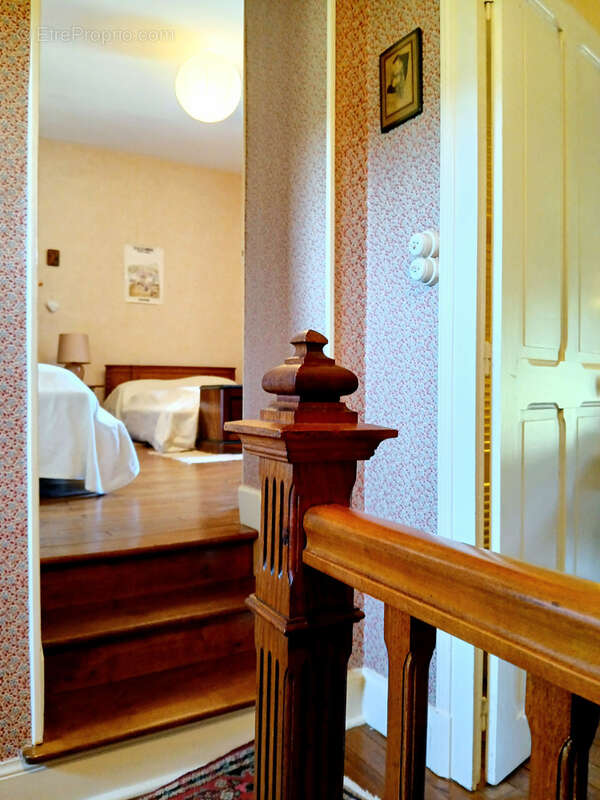Maison à CHITRAY