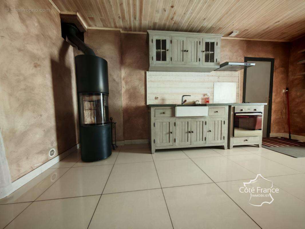 Maison à LA MEILLERAIE-TILLAY