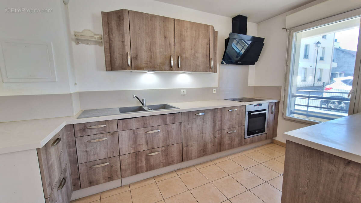 Appartement à MARLY-LA-VILLE