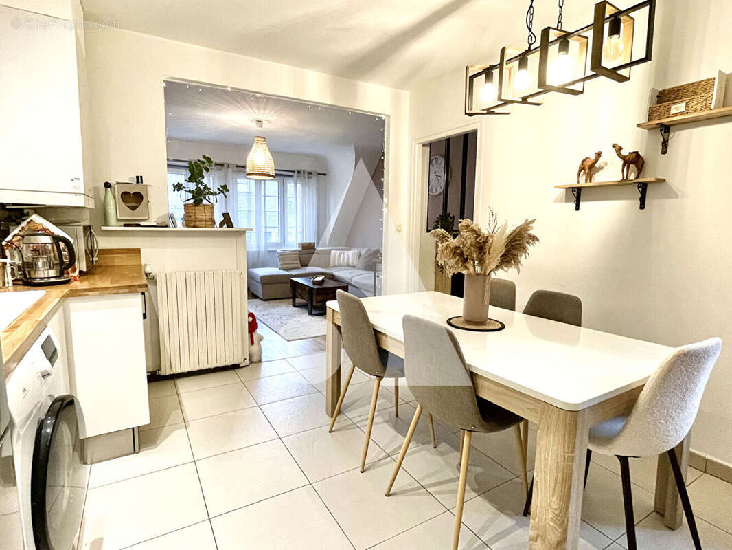 Appartement à LAMBALLE