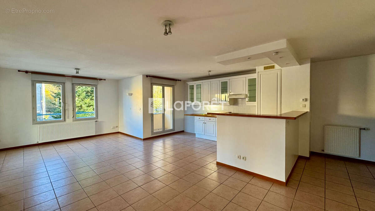 Appartement à L&#039;ARBRESLE