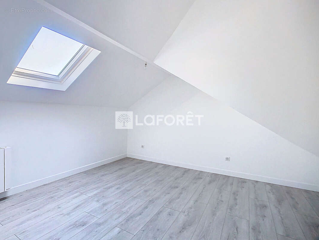 Maison à CHAMPIGNY-SUR-MARNE