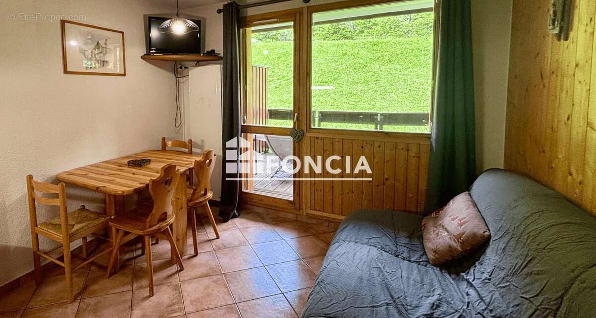 Appartement à LES ALLUES