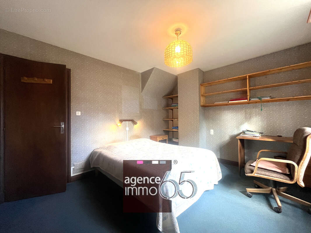 Maison à LUZ-SAINT-SAUVEUR