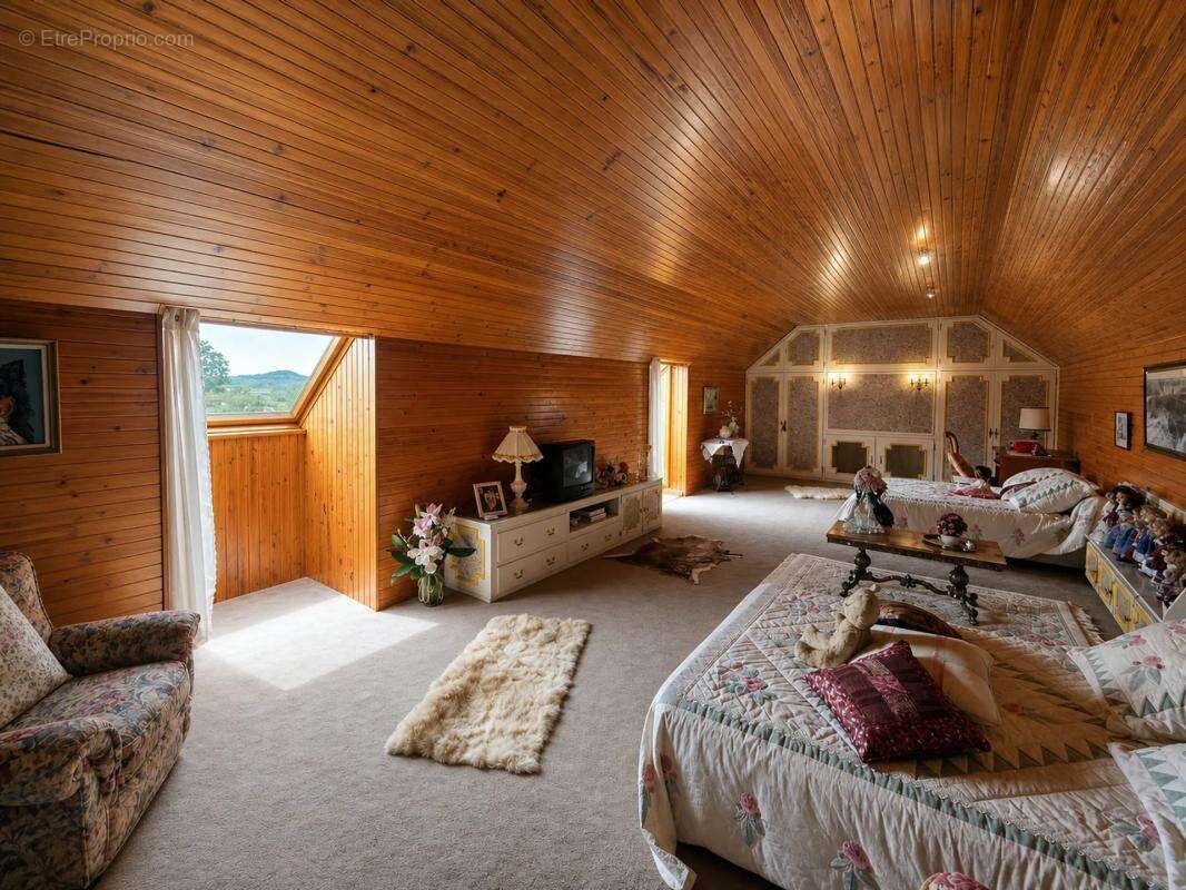Maison de 5 pièces de 143 m² à Chevannes-Changy - photo 15