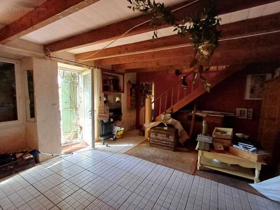 Maison à MONTEMBOEUF