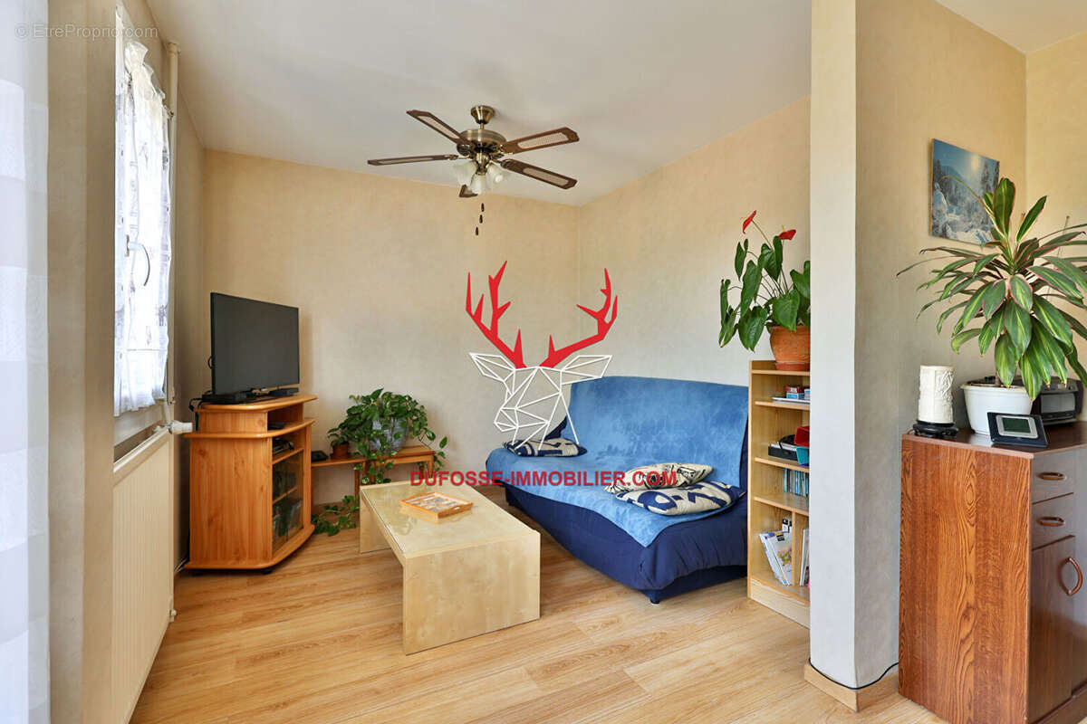 Appartement à RILLIEUX-LA-PAPE