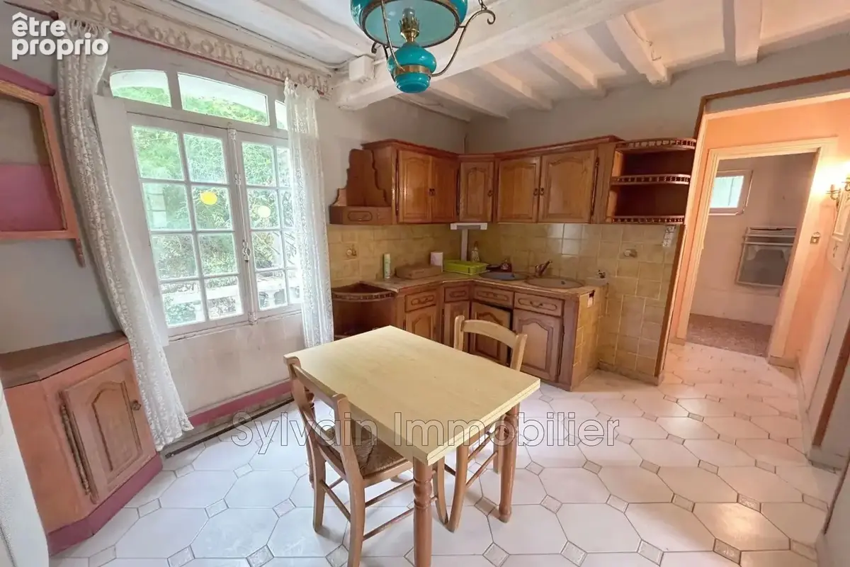 Maison 122 m² à Grandvilliers  - photo 2