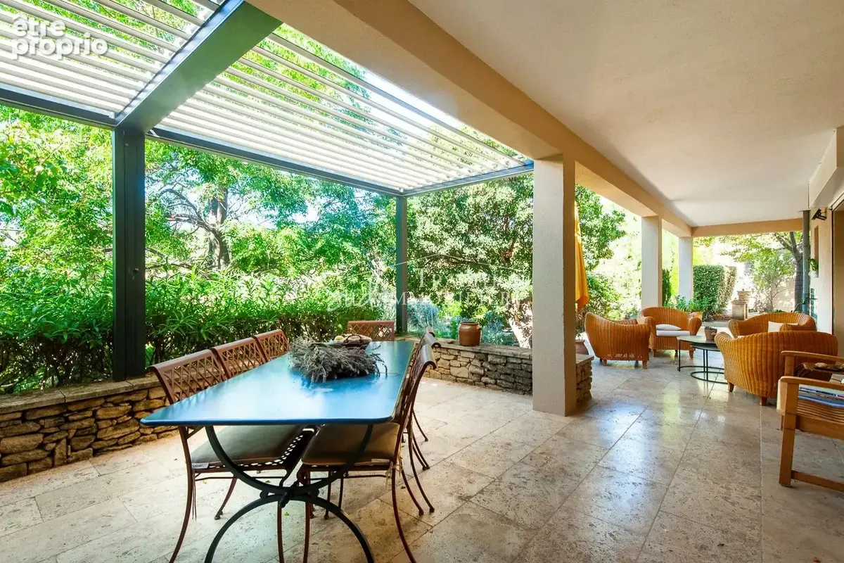 Maison 240 m² à vendre à Aureille (13930) - photo 8