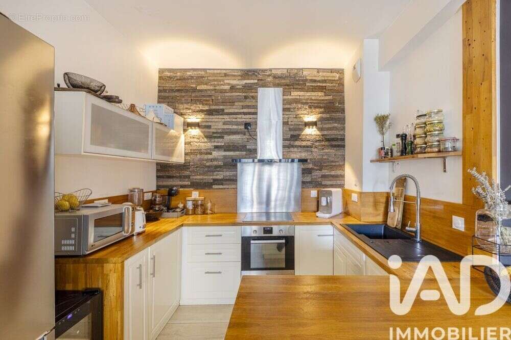 Maison 150 m² à Bethemont-La-Foret  - photo 3