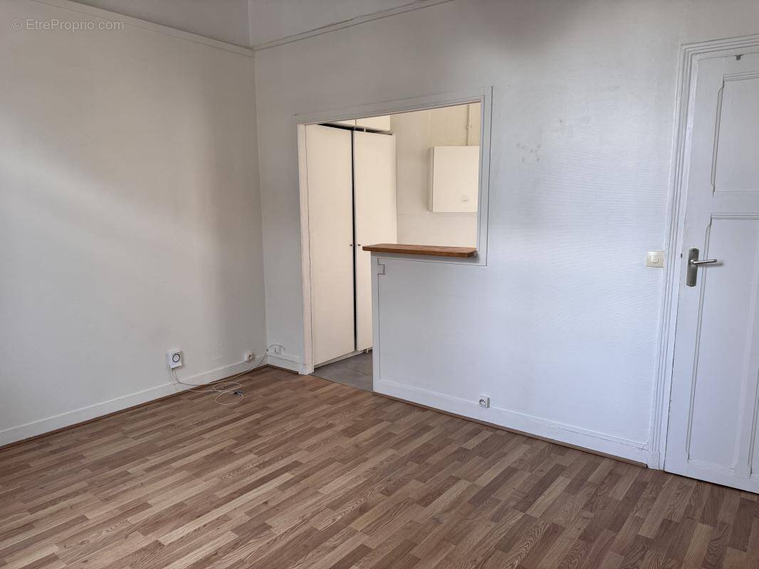 Appartement à COLOMBES