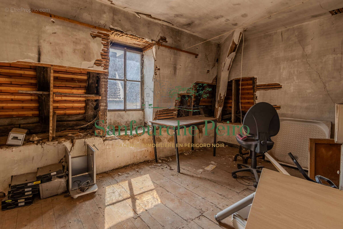 Appartement à SARLAT-LA-CANEDA