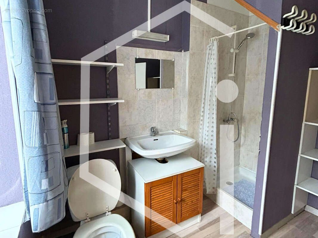 Appartement à SAINT-ENNEMOND