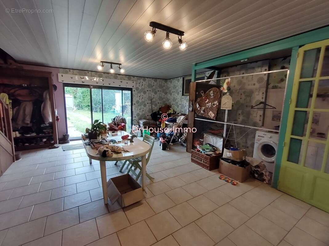 Maison à POULIGNY-SAINT-PIERRE