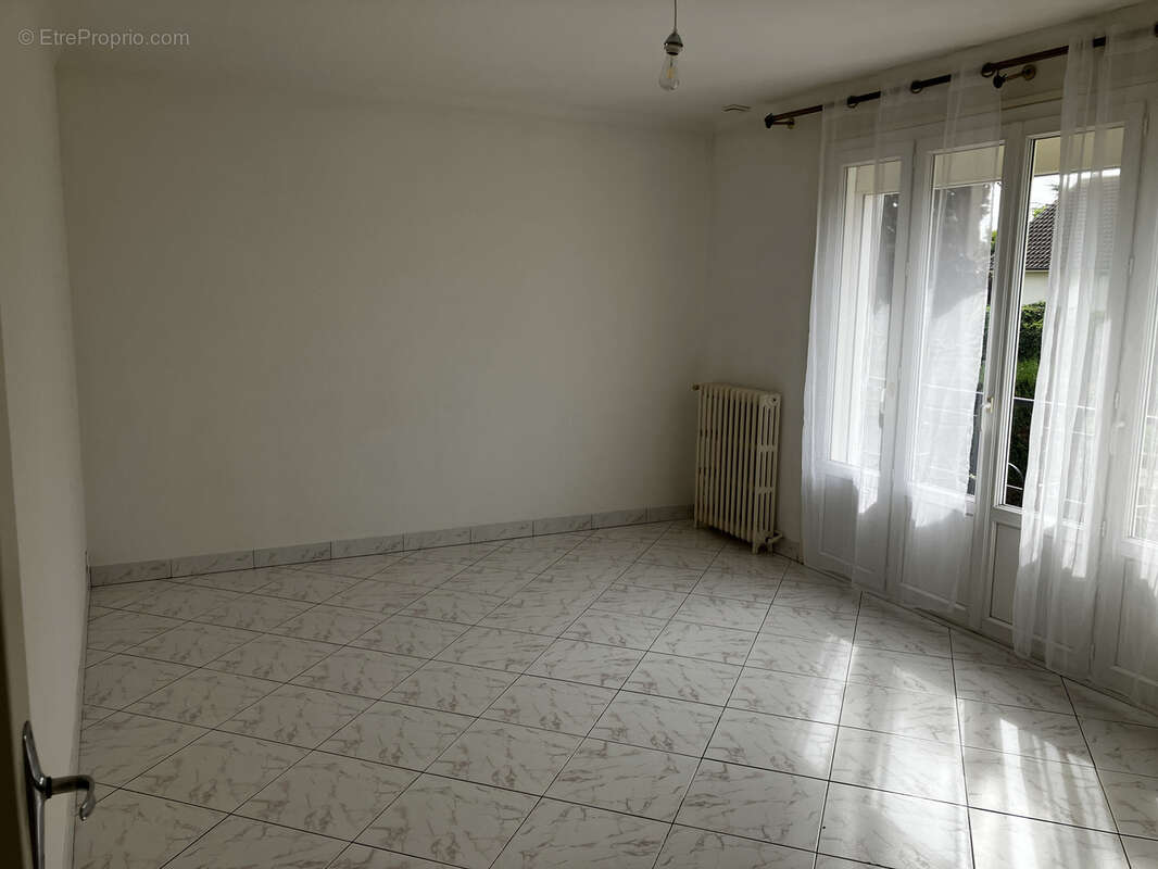 Maison à PACY-SUR-EURE