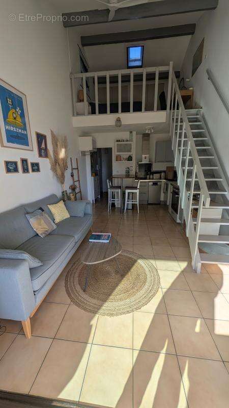 Appartement à SIX-FOURS-LES-PLAGES