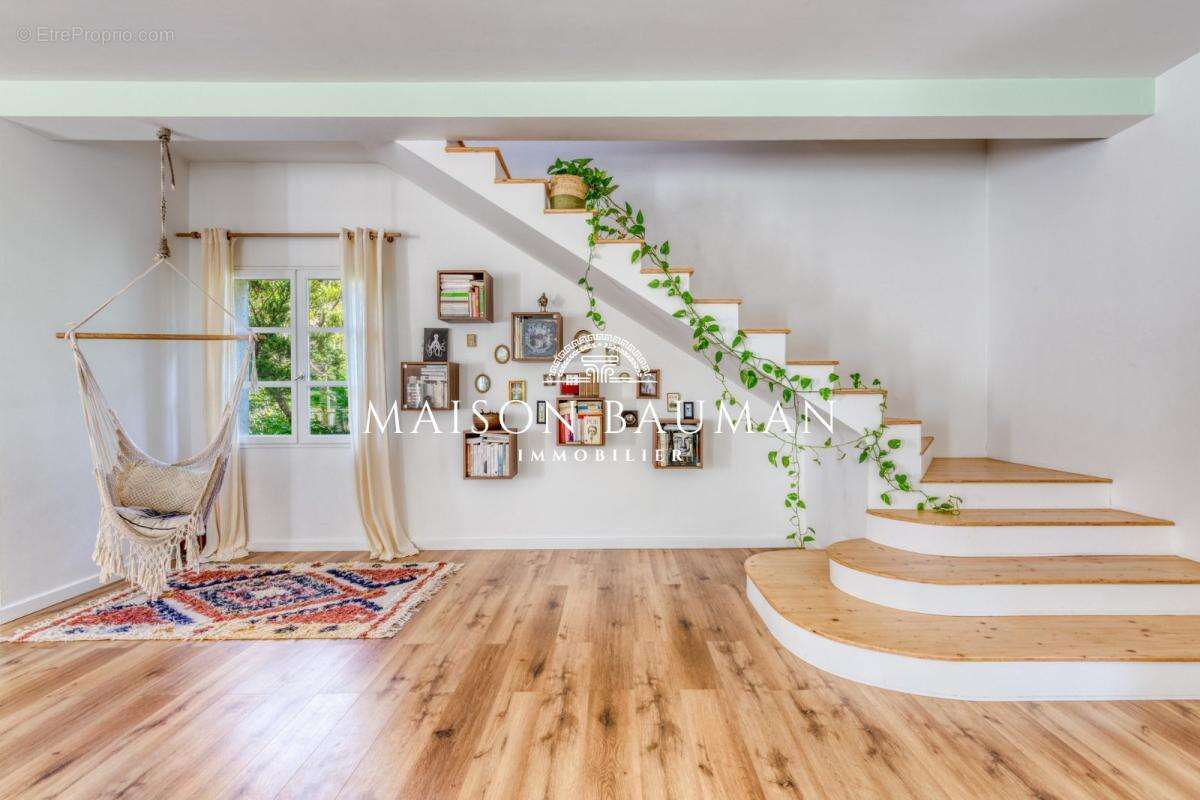 Maison à SAINT-RAPHAEL