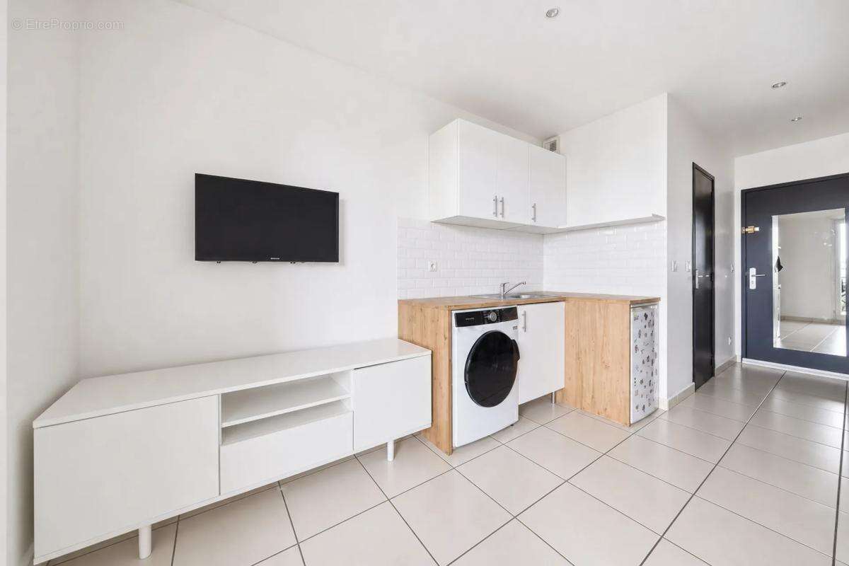 Studio lumineux de 20 m² à Alfortville avec terrasse - photo 3