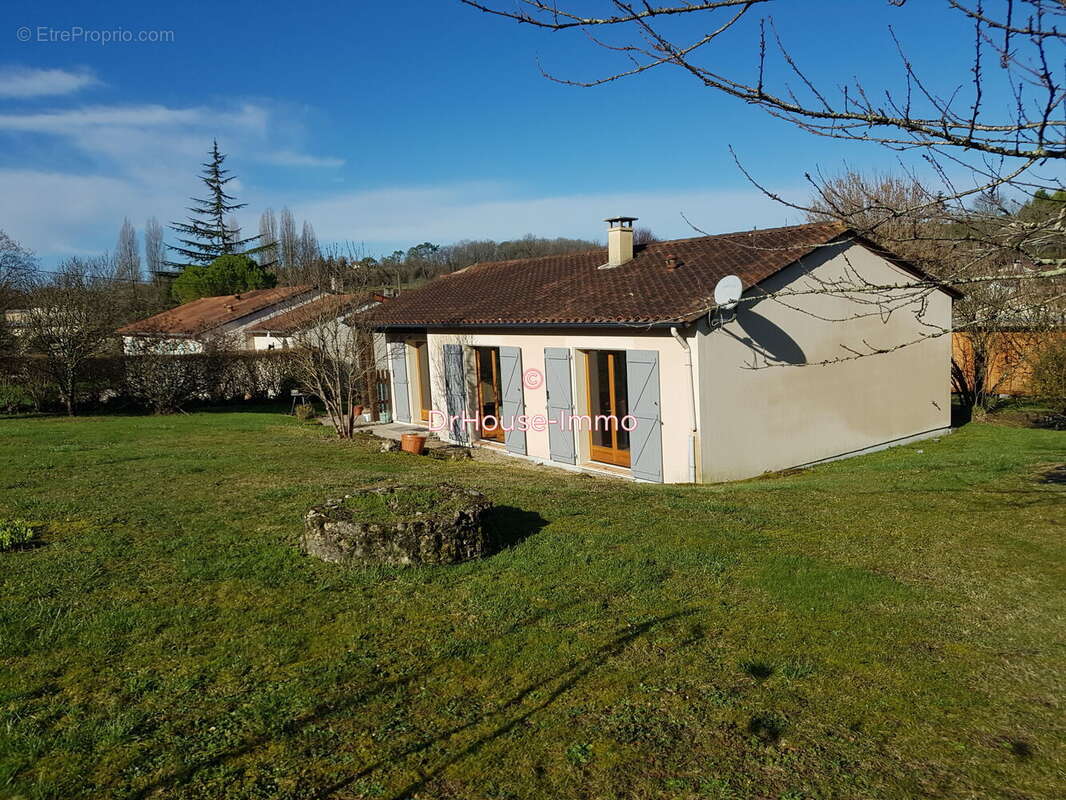 Maison à COUTURES