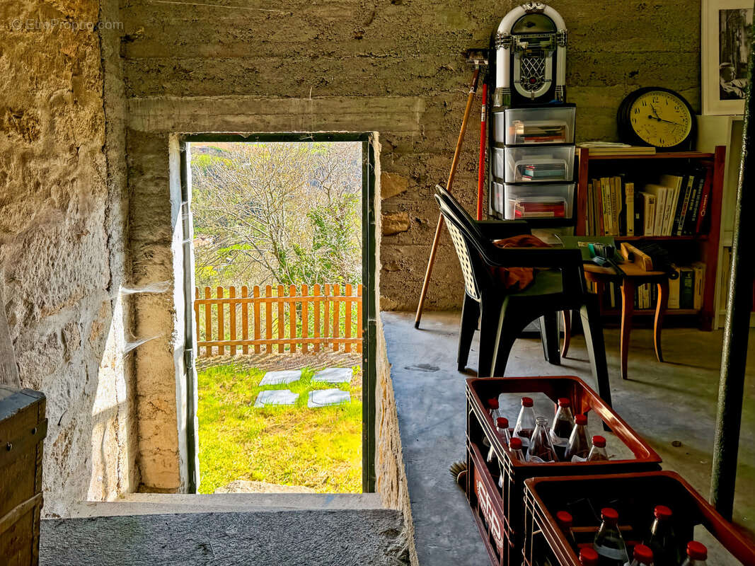 Maison à ANTRAIGUES-SUR-VOLANE