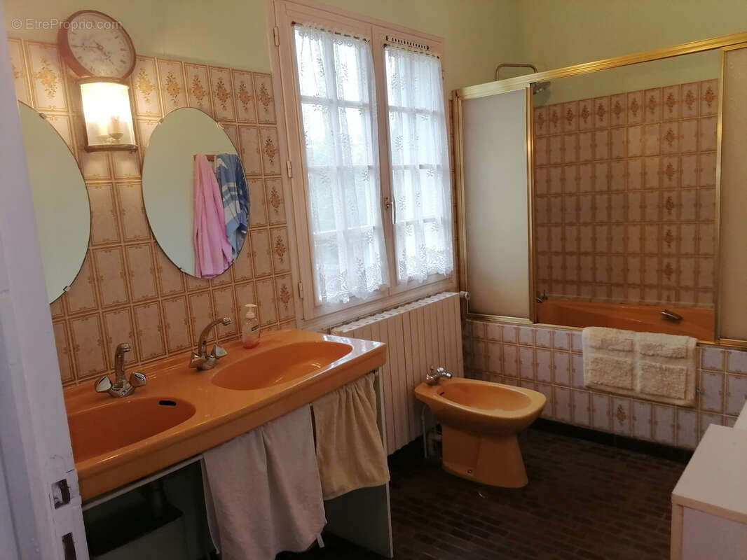 Maison à CHATELLERAULT