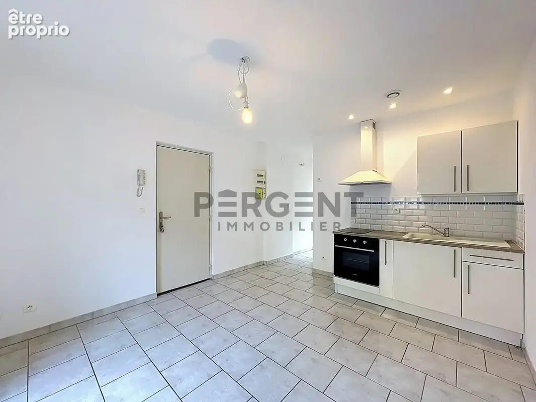 Appartement à CHARLEVILLE-MEZIERES