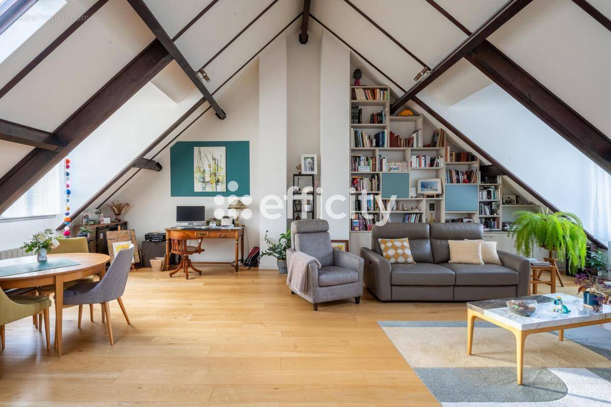 Appartement à BRY-SUR-MARNE