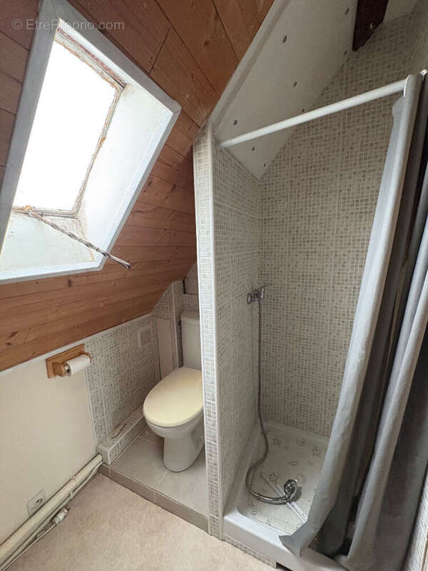 Maison à ANGLES-SUR-L'ANGLIN